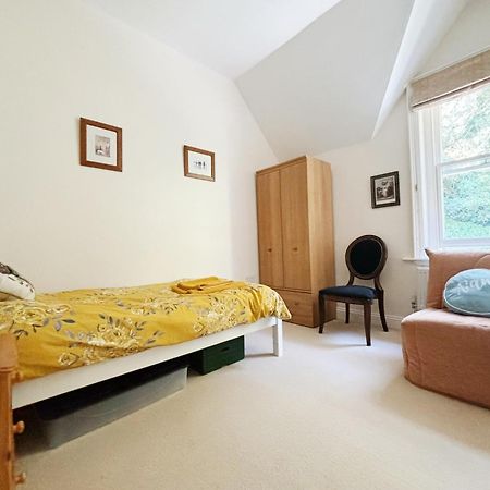 Spacious Town-Centre Apartment With Stunning Views Great Malvern Exterior photo