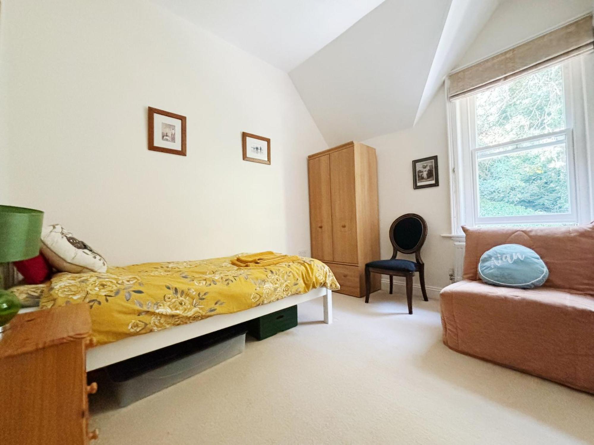 Spacious Town-Centre Apartment With Stunning Views Great Malvern Exterior photo