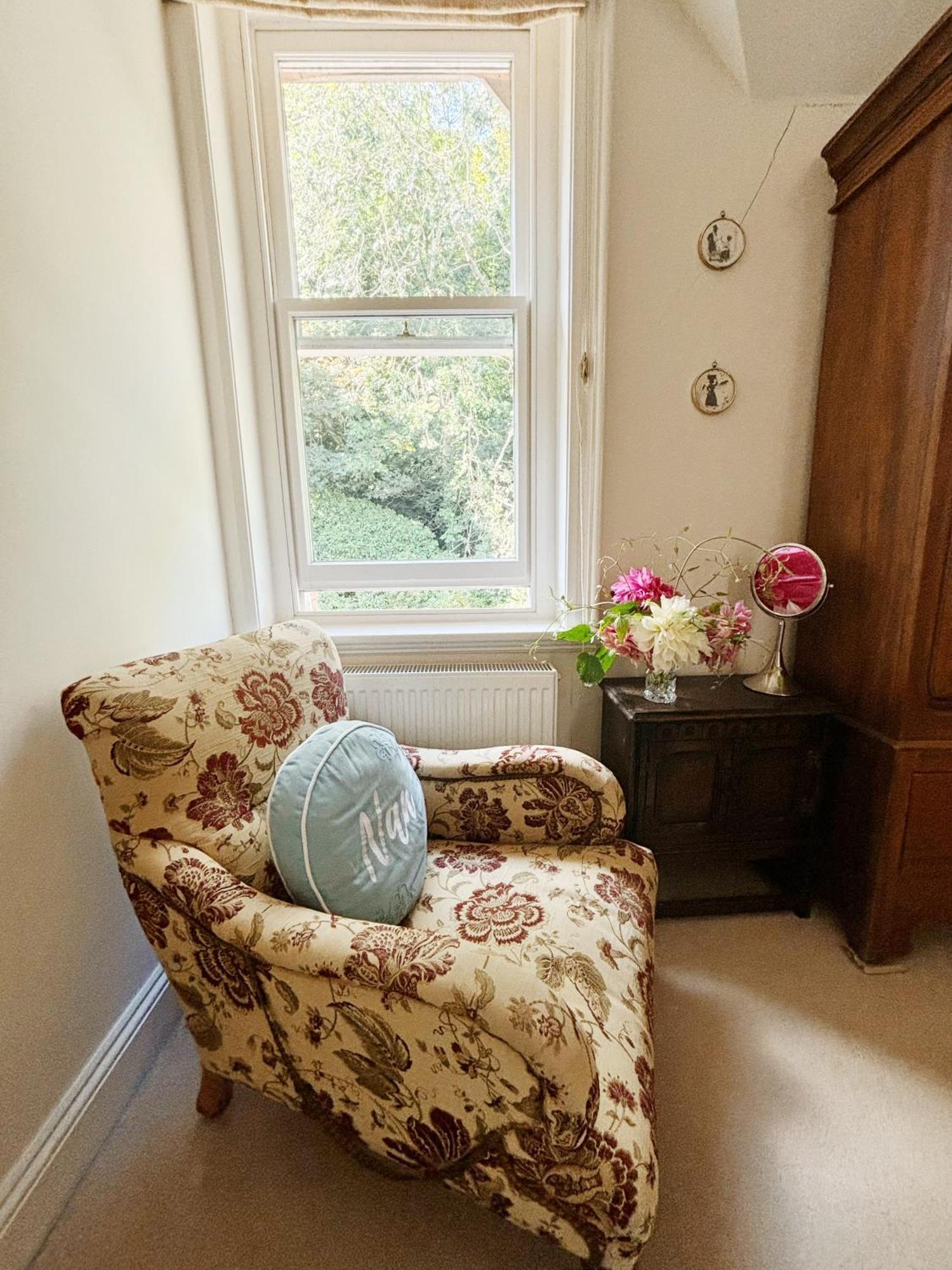 Spacious Town-Centre Apartment With Stunning Views Great Malvern Exterior photo